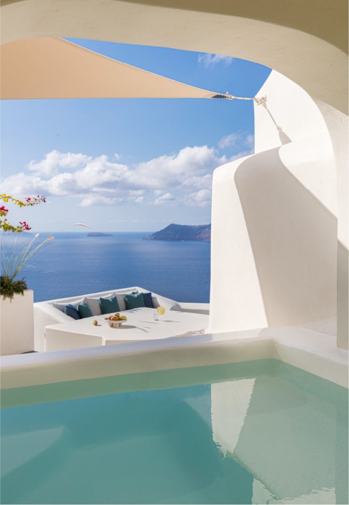 Canaves Oia Suites