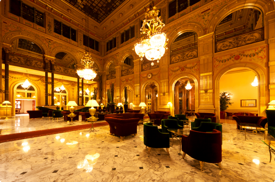 luxury hotel Travel Agent